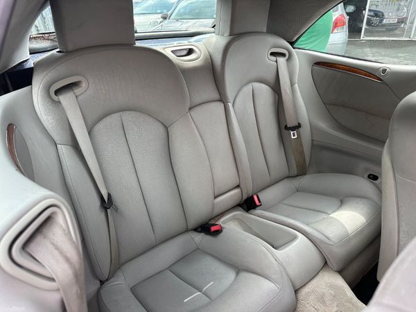 Mercedes-Benz CLK Avantgarde AUTO CONVERTIBLE  NCT 396830140