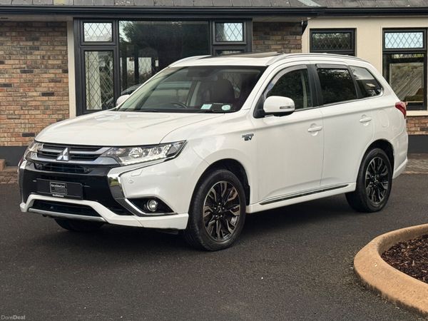 Excellent Condition 162 Mitsubishi Outlander PHEV! 396831874