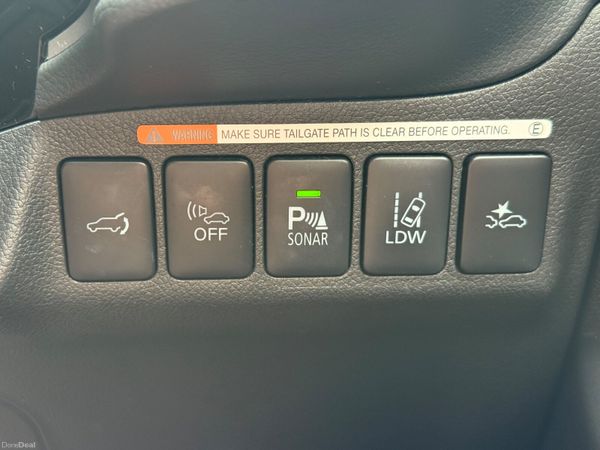 Excellent Condition 162 Mitsubishi Outlander PHEV! 396831980