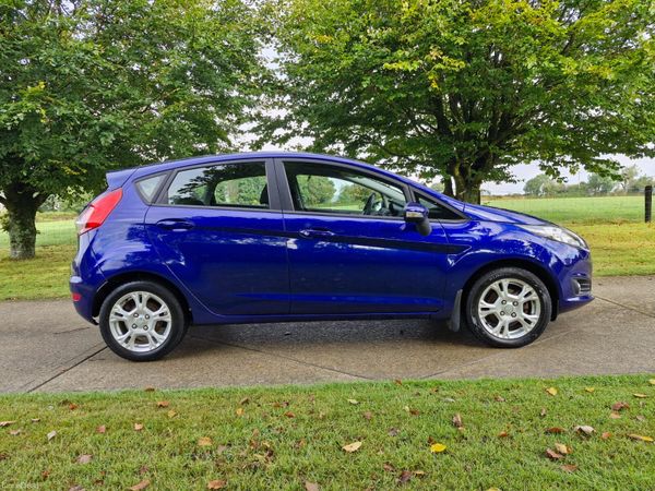 2015 Ford Fiesta Zetec 1.0 99,000 KM 396837406