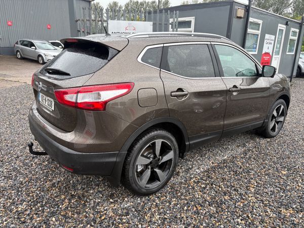 162 Nissan Qashqai SVE HIGH SPEC 396946484