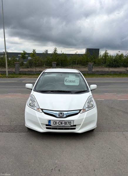 2013 Honda Fit 1.3 Hybrid Automatic 396967300