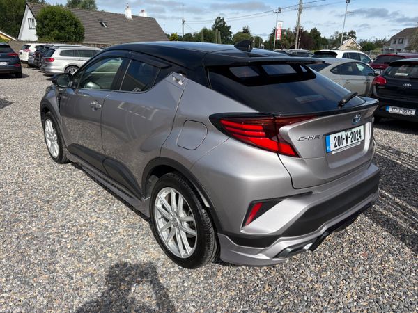 2020 Toyota C-HR hybrid 396972532