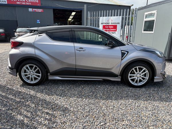 2020 Toyota C-HR hybrid 396972536