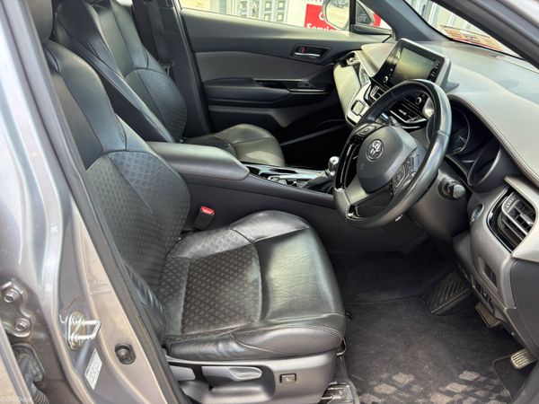 2020 Toyota C-HR hybrid 396972538