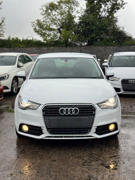 AUDI A1 S-Line 1.4L Petrol Auto 2015 35000KM only 396913186