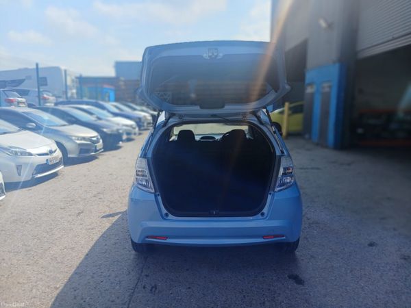 2012 Honda Fit Hybrid Automatic 396933670