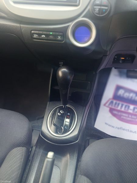 2012 Honda Fit Hybrid Automatic 396933680
