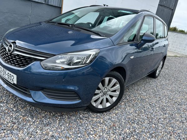 Opel Zafira 2016 (7 Seater ) 397055192