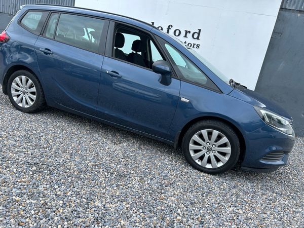 Opel Zafira 2016 (7 Seater ) 397055204