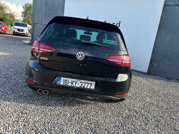 Volkswagen Golf 2016 397069196