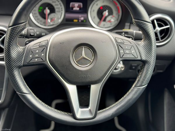 MERCEDES BENZ A180 AMG Line AUTO 2014 24000KM 397024218