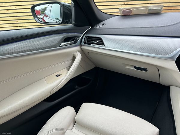 BMW 530e M SPORT 2019 HIGH SPEC 397175150