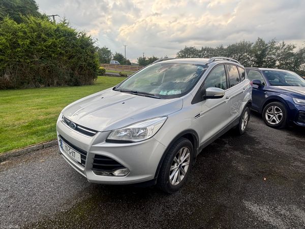 Ford Kuga 2017 397183624
