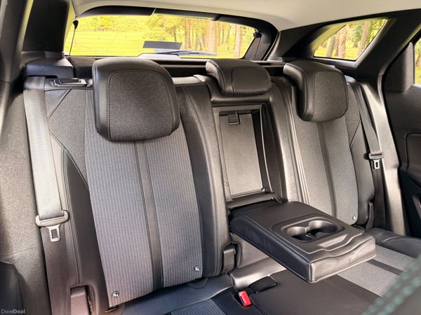 Peugeot 3008 2022 1.2 Allure Automatic 397256530