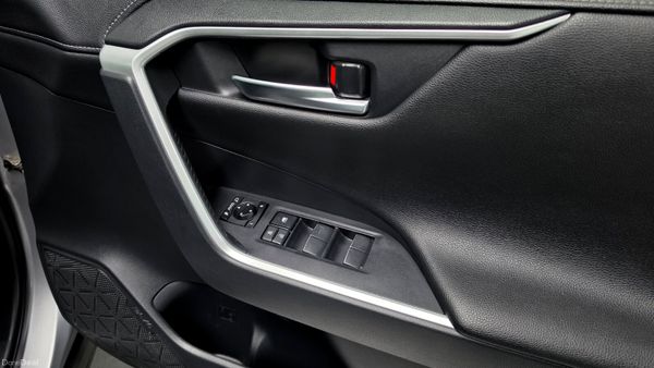 🔥 2019 Toyota RAV4 2.5 Hybrid Luna Automatic 397258628