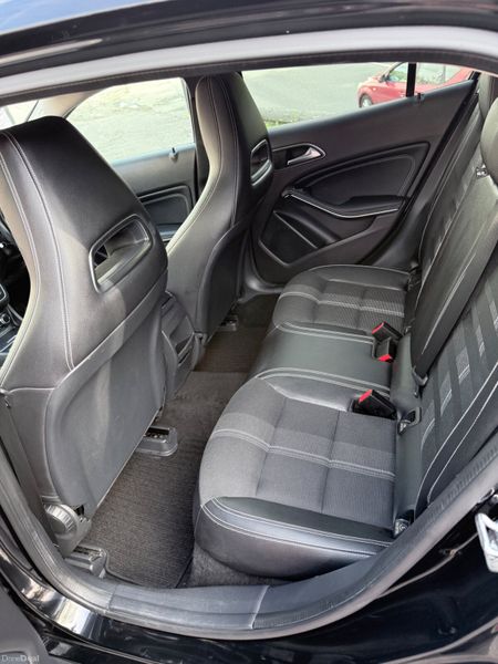 Mercedes-Benz GLA 1.6 Petrol AUTO Low Kms Tax&NCT 397270716