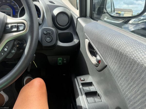11 HONDA FIT 1.3 HYBRID 397283962