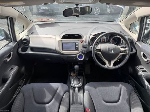11 HONDA FIT 1.3 HYBRID 397283968