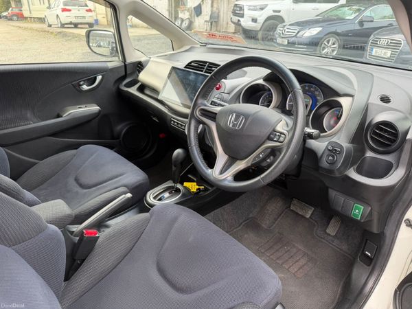 12 HONDA FIT 1.3 HYBRID 397284446