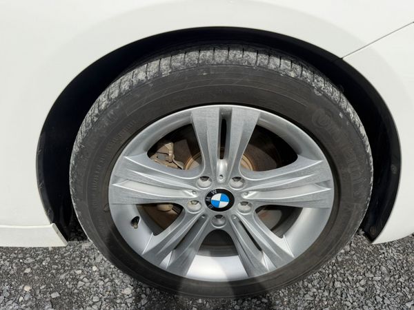 13 BMW 320D SPORT 2.0 397288060