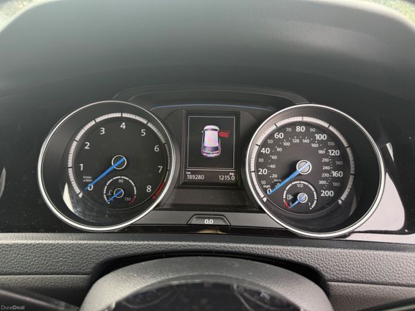 VW Golf R 397288326