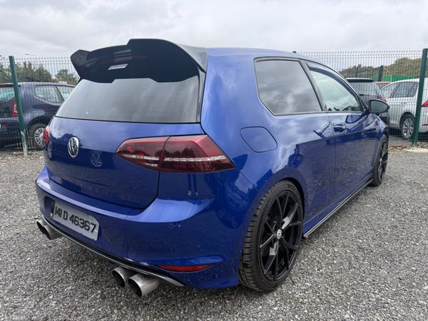 VW Golf R 397288336