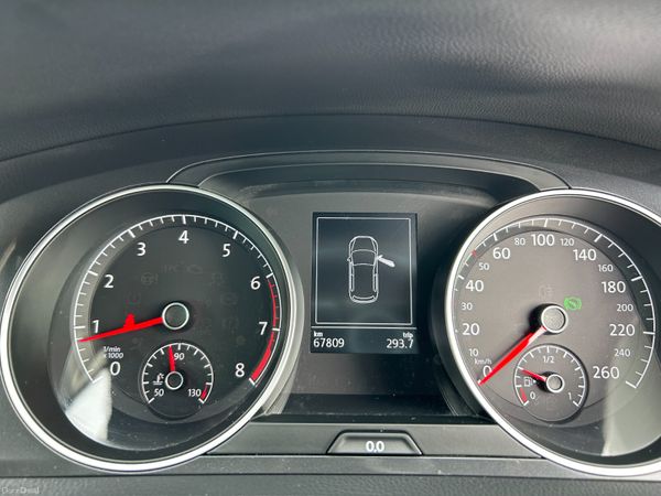 VOLKSWAGEN GOLF 2017, 1.2 TSI 5DR AUTO LOW KM 397226238