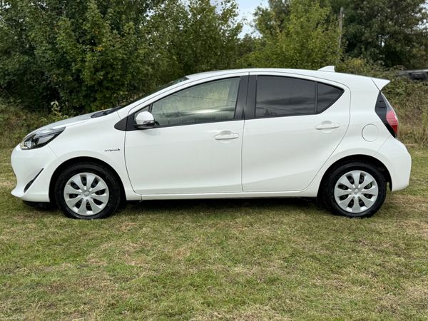 Toyota Aqua 2018 1.5L PETROL AUTOMATIC HYBRID 397343894