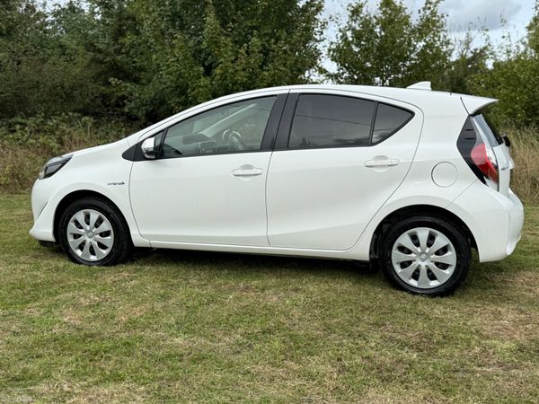 Toyota Aqua 2018 1.5L PETROL AUTOMATIC HYBRID 397343896