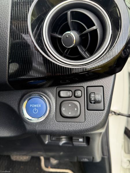 Toyota Vitz 2018 1.5L PETROL AUTOMATIC HYBRID 397347030