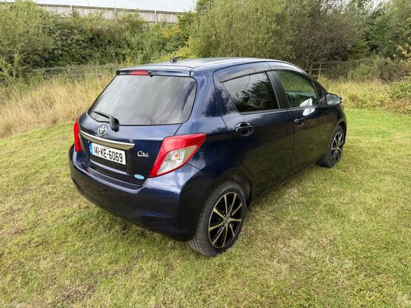 Toyota Vitz 2014. 1.0 L PETROL AUTOMATIC 397350002