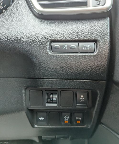 Nissan Qashqai 2015 LOW KMS /FULL SERVICE HISTORY 397357040