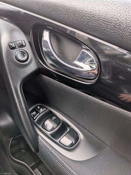 Nissan Qashqai 2015 LOW KMS /FULL SERVICE HISTORY 397357056