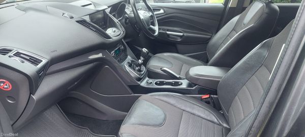 Ford Kuga 2016 2.0L 397443154