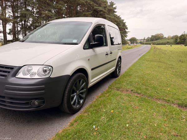 Volkswagen Caddy 1.9 TDI Life 5 Seater 397450340