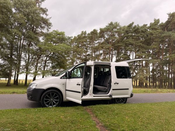 Volkswagen Caddy 1.9 TDI Life 5 Seater 397450344