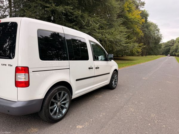 Volkswagen Caddy 1.9 TDI Life 5 Seater 397450334