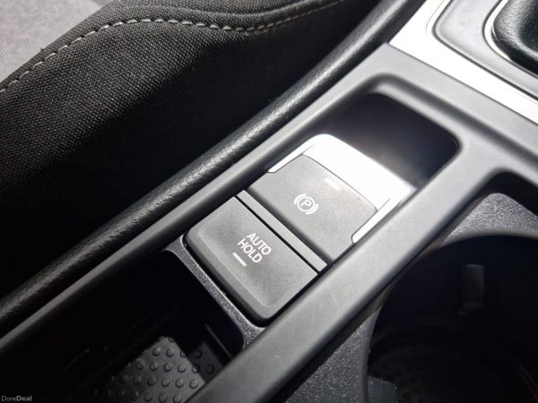 2014 Volkswagen Golf Trendline 1.2 TSi NCT 06/27 397463998
