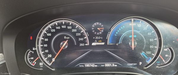 BMW 5-Series M-sport / Petrol/plug-in 397465770