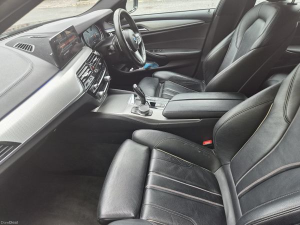 BMW 5-Series M-sport / Petrol/plug-in 397465786