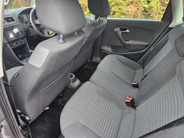 Volkswagen Polo 1.4l HIGH SPEC 397573384