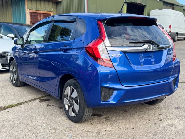 HONDA FIT 1.5L HYBRID 2014 2 Keys 41000KM ONLY 397575646
