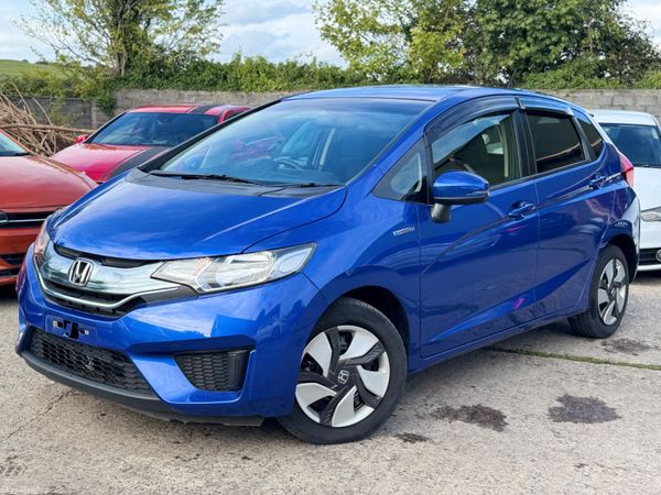 HONDA FIT 1.5L HYBRID 2014 2 Keys 41000KM ONLY 397575636