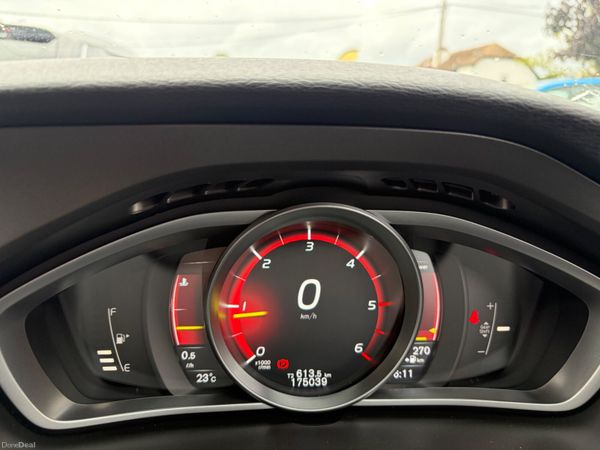 2016 VOLVO V40 2.0D4 R DESIGN PAN ROOF 397583042