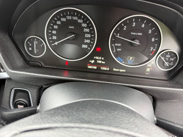 2018 BMW 330e Automatic Luxury 397500034