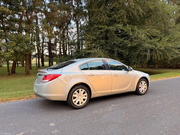 Opel Insignia 2011 Diesel 2 Owners Low Mileage 397505386