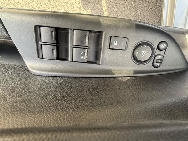 2016 Honda Fit 1.5 Hybrid Automatic,37K Miles 397509968