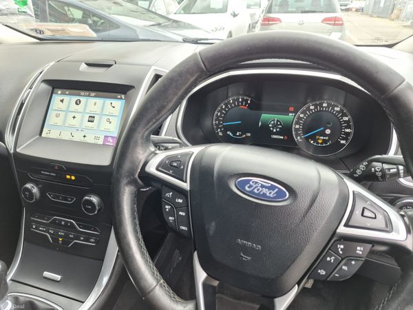 2017(172)  Ford S-Max (Titanium spec) 397532662
