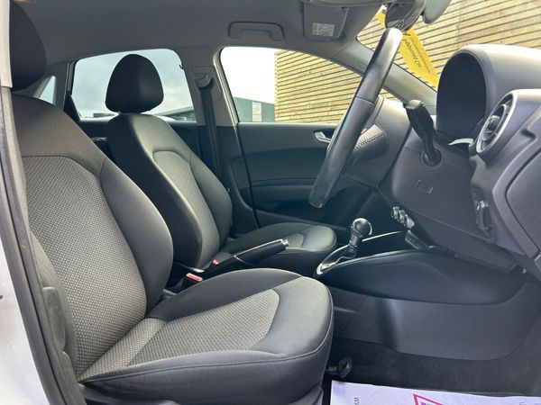 Audi A1 1.0 TFSI Auto 2017 397657864